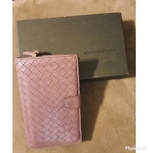 Intrecciato Leather Wallet